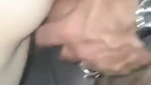 inmis yarragi sokacam diye ugrasiyor