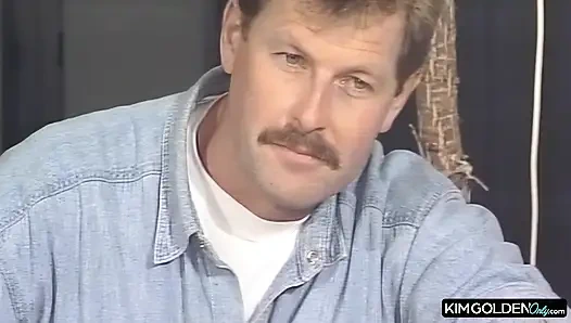 Wilde Orgie mit geilen Strumpf-Frauen