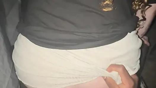 Karım işteyken komşumla açık havada seks