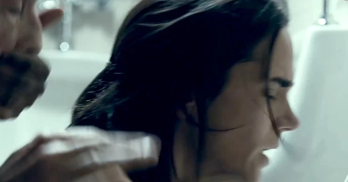 Jennifer connelly sığınakta çok sert seks scandalplanet.com