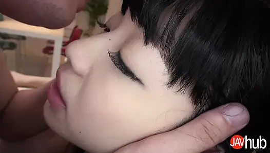 Javhub yuna himekawa amının içine boşalmasına izin veriyor