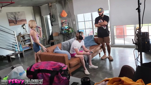 Mypervyfamily - jojo austin ve parker sims ile kamera arkası