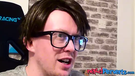 Sahte yapımcı saksocu mükemmel kavunlar ile kıvrımlı kızıl