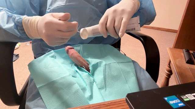 Cerrahi lateks eldiven sesi ve boşalma
