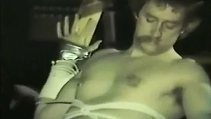 Klasik eşcinsel motorcu hakimiyeti