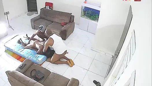 Seksi Sıska Kaltak Ile Özel Korunmasız Dörtlü Seks