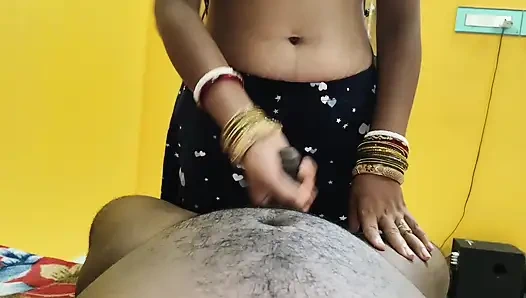 Desi hot bhabhi ke sath full Raat devar chudai in Indian bhabhi devar ka fucking