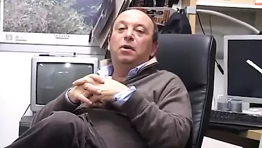 Hala elle muameleden daha iyi!