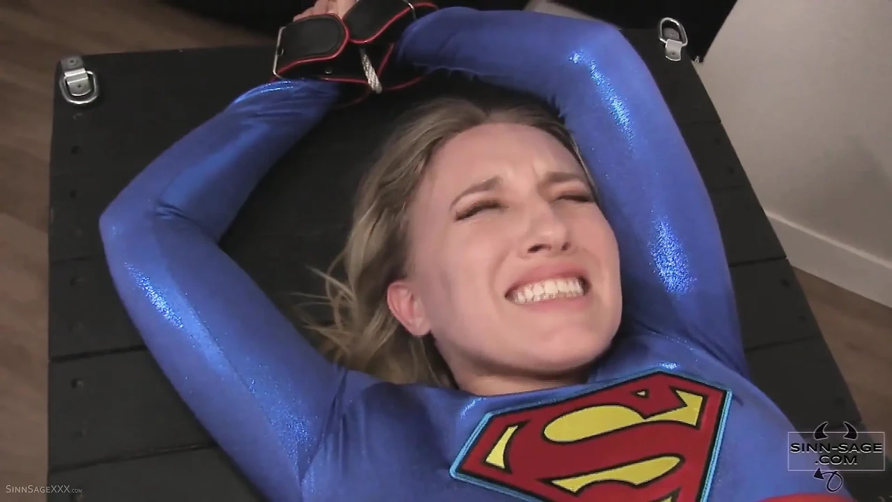 Supergirl's Super Pussy Featuring Sinn Sage, Riley Reyes