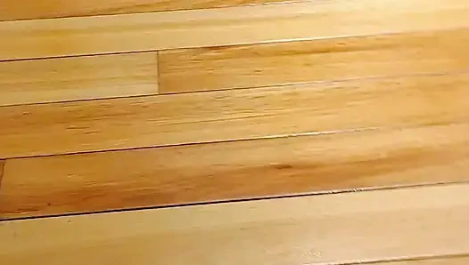 Aynaya bakmadan duramadım... Edebilir misin? Aynanın önünde dev dildo seansı
