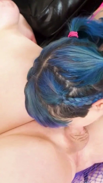 KELLYQUELLXXX - Kelly's Wild Butt Plug Fun Flowergoth | Bölüm 1