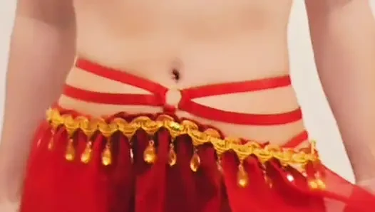 Performanstan sonra dansçının vajinasına sikişmek ve boşalmak