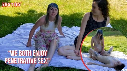 Ersties - lezbiyenler erotik maceralarını gösterir