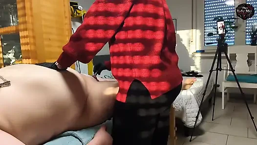 DomLadyMia-SlaveOfM köle için kırmızı şortlar 8. bölüm