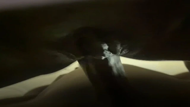 İri güzel kadın büyük siyah yarağı alıyor