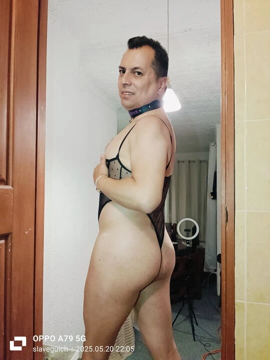 Yeni sürtük iç çamaşırım