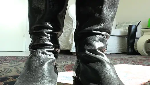 Binici kıyafeti için çizme uydurma, Lady Victoria Valente