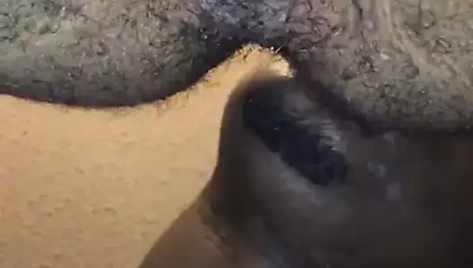 Negro da fenomenal comida de culo