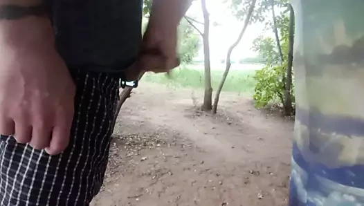 İşten sonra, ağaçların altında benim sikimi gerizekalı