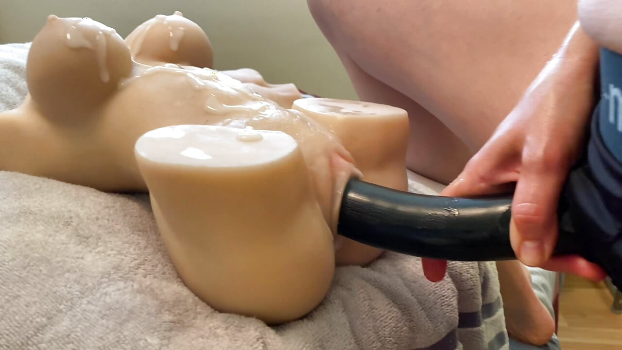 Tantaly sexdolls - büyük zenci yarağı takma yaraklı seksi hatun tüm deliklerden seks bebeklerini sikiyor. %10 indirim için code softdome kullan
