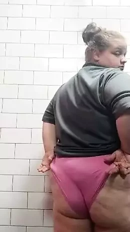 Sexydixie27 из Огайо соблазняет перед началом работы