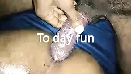 Hayran gönderme. sri lankalı prezervatif sikme