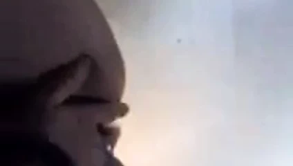 Güzel konuşkan sürtük Mastürbasyon 2