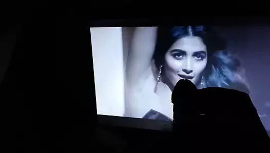 Pooja hegde boşalma haraç