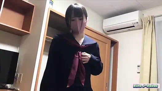 Yetişkin kız arkadaş derine alınıyor, kontrolünü hızlı kaybediyor, ham ısı zirveleri, derin dölleme bitirişi!