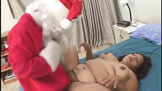 Noel Baba'nın güzel bir oral seks için gelmesini izle