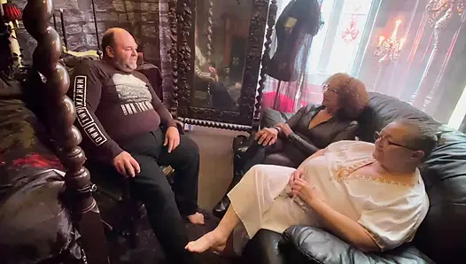 Bölüm 1:- Çiftlerle blackberrymilf öğretmek. Şaplak, aşağılama, oral ve seks!