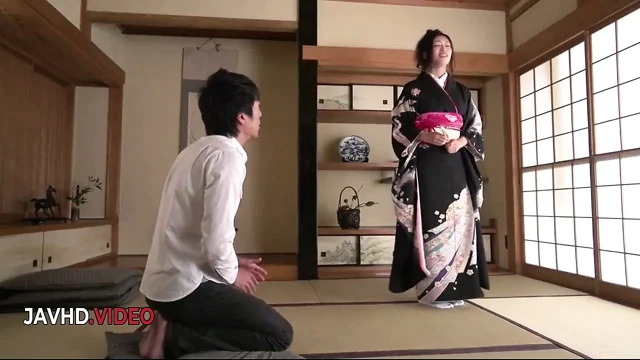Reiko Kobayakawa's Hot Kimono Blowjob and Hardcore Fuck