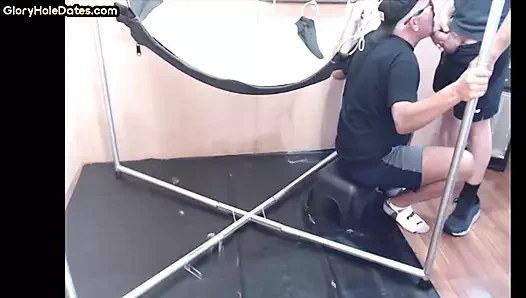 Barebacked alt dilf becerdin içinde askı sonra saksocu