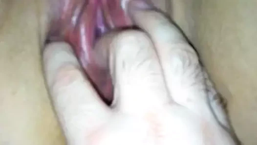 parmak inilti karısı