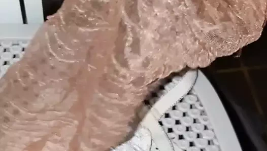 Karımın çorap ve sutyen oynamak