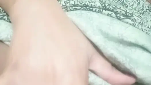 Zarif gece elbiseli Hintli güzellik - yavaş azdırma ve yoğun solo oyun - yüz yok - 4k ultra hd