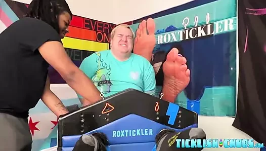 siyah amatör tickle işkence onun ölçülü tombul dom matt