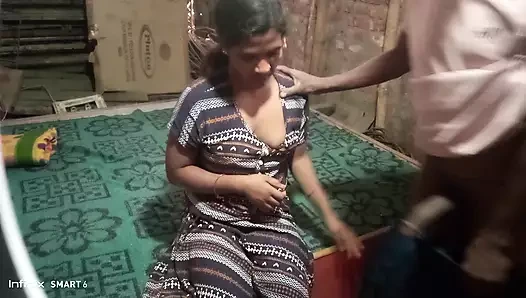 Hintli kız evde seks yapıyor