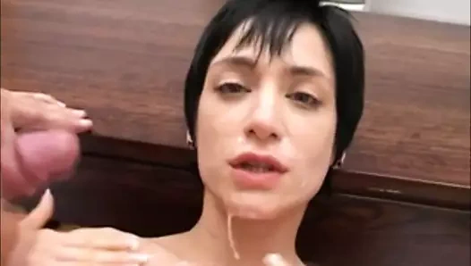 Shorthaired güzellik yüz 30 milf çift yük