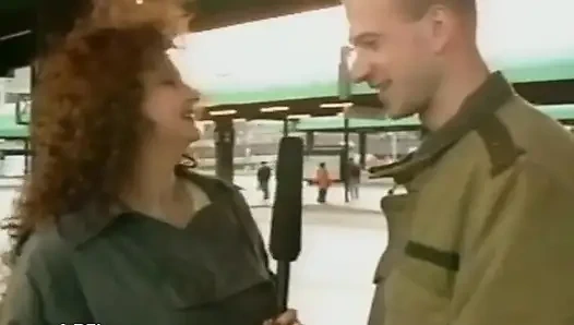 Daha fazlasını anlat - oyuncu seçmeleri 42