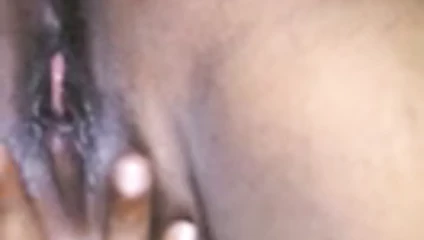 Kenian sürtük aisha sürtme kedi ve gösterme göt bölüm 2