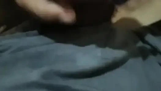 Yarağı yağla salla ve tekrar tekrar fışkırt