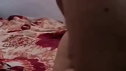 Seksi Üvey Kız Kardeşi ve En İyi Arkadaşı ile Sürpriz Üçlü