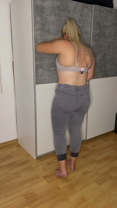 Bonie & Clyde Masturbation Standing Trembling Twitch Moaning Horny Blonde Solo Pussy Clitoris Rubbing Fingering Jeans… | Clip 3