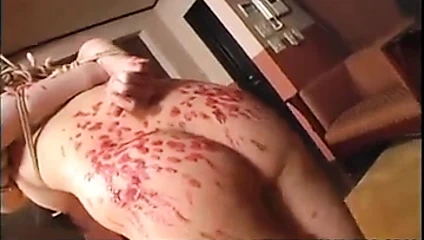 çekici Japon bebeğim parmaklı ve çalıştı içinde esaret