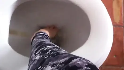 İşe!! Islak amcığımı görmek ister misin?