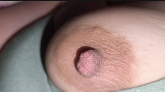 Üvey kız kardeşim battaniyenin altında üvey kız kardeşim paylaştı Üvey kız kardeşim battaniyenin altında üvey kız kardeşim gece görünümünü paylaşıyor