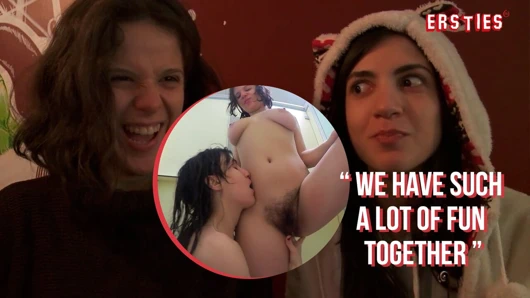 Ersties - Agave ve Magena soyunma odasında birbirlerini parmaklıyor