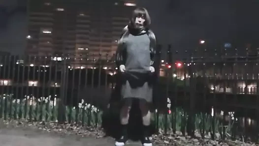 Asya cd açık işemek ve boşalmak