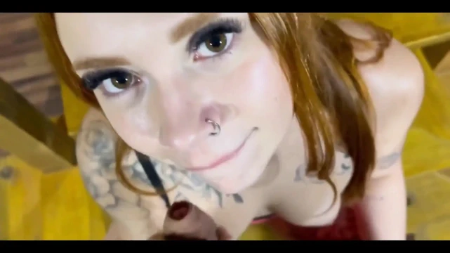 Hafta sonu evli dilf ile merdivenlerde seks yapıyor